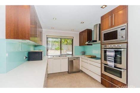 Property photo of 216 Discovery Drive Helensvale QLD 4212