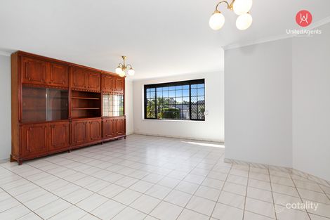 Property photo of 18 Kapovic Street Edensor Park NSW 2176