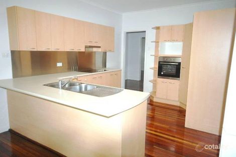 Property photo of 6 Newcastle Street Fairfield QLD 4103