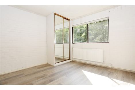 Property photo of 3/25 Redan Street St Kilda VIC 3182