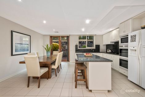 Property photo of 2 Knight Court Donvale VIC 3111