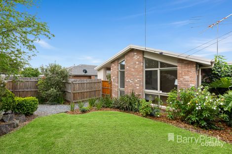 1/34 Leawarra Pde, Frankston, VIC 3199