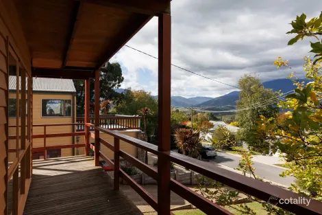 3 Marum Ct, Tawonga South, VIC 3698