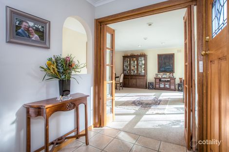 Property photo of 61 Heather Road Gisborne VIC 3437