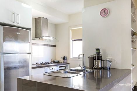 Property photo of 202/21 Cambridge Street Box Hill VIC 3128