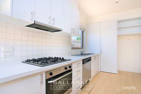 Property photo of 2/18 Kent Street Ballarat Central VIC 3350