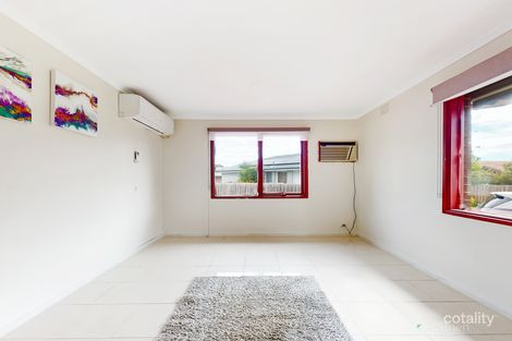 Property photo of 8 Piedmont Close Endeavour Hills VIC 3802