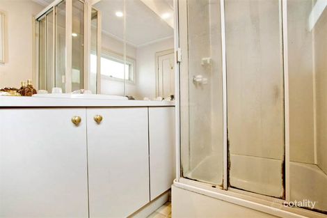 Property photo of 1 Kings Lane Geelong West VIC 3218