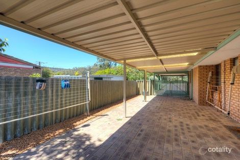 Property photo of 39 Berry Drive Maida Vale WA 6057