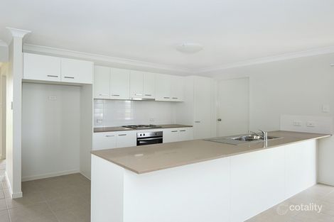 Property photo of 10 Hannaford Crescent Wyreema QLD 4352