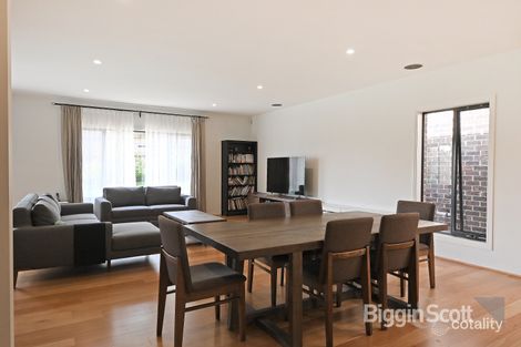 Property photo of 30 Burroughs Road Balwyn VIC 3103