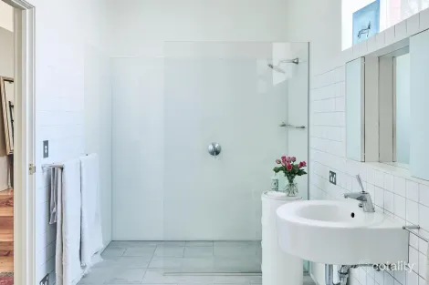 Property photo of 15 St Georges Road Elsternwick VIC 3185