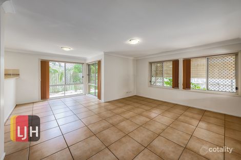 Property photo of 12 Hanks Place McDowall QLD 4053