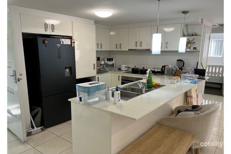 Property photo of 2/15 Duffy Street Zillmere QLD 4034