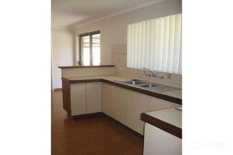 5 Tarrant Pl, Padbury, WA 6025