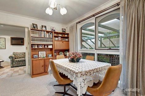 Property photo of 28 Rosemar Circuit Viewbank VIC 3084