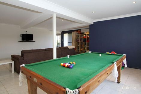 Property photo of 195 Esplanade Point Vernon QLD 4655