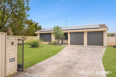 Property photo of 10 Barklya Place Palm Beach QLD 4221