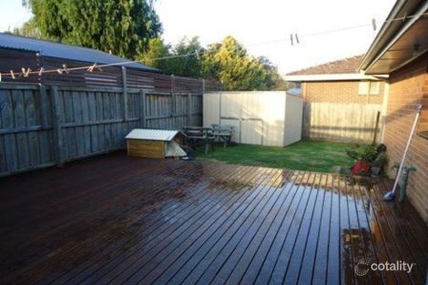 4 Lorna Ct, Mooroolbark, VIC 3138