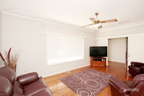 Property photo of 8 Stanley Street Kooringal NSW 2650