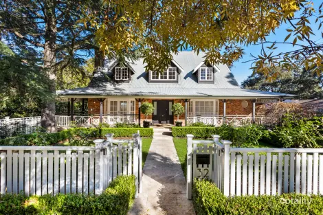 Property photo of 32 Levy Street Glenbrook NSW 2773