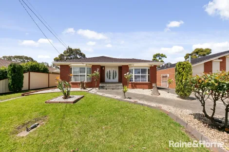 Property photo of 10 Gidgee Court Keilor Downs VIC 3038