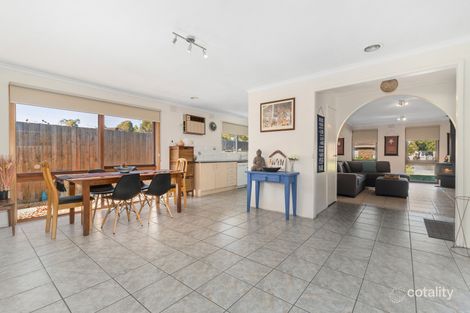 Property photo of 2 Tiga Court Tyabb VIC 3913