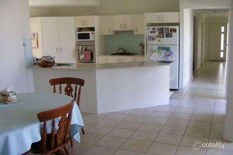 Property photo of 8 Narooma Street Pottsville NSW 2489