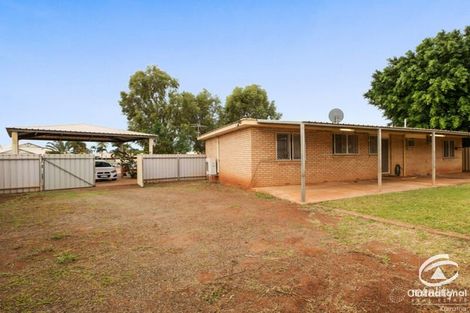 Property photo of 11 Stickney Way Baynton WA 6714