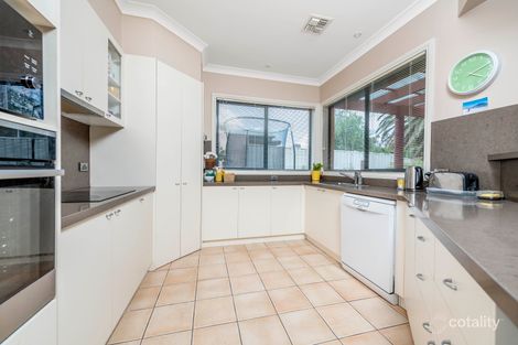 Property photo of 5 Waterview Gardens Jerrabomberra NSW 2619