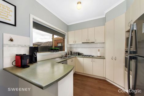 Property photo of 67 The Glades Taylors Hill VIC 3037