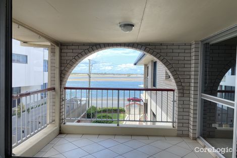 11/282 Marine Pde, Labrador, QLD 4215