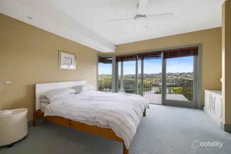 Property photo of 79 Fairlight Street Fairlight NSW 2094