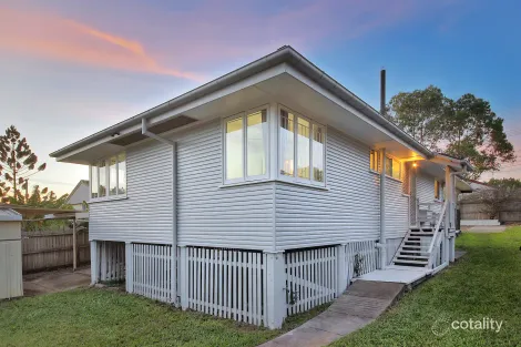 Property photo of 3 Omar Street Woodridge QLD 4114