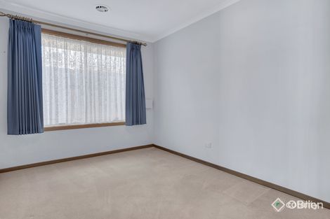 Property photo of 69 Black Dog Drive Brookfield VIC 3338