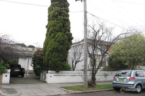 2 Penleigh Ct, St Kilda East, VIC 3183