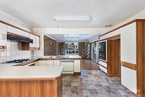 Property photo of 21 Roberts Street Glen Waverley VIC 3150