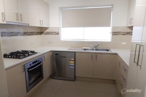 Property photo of 4/142 Hoffmans Road Essendon VIC 3040