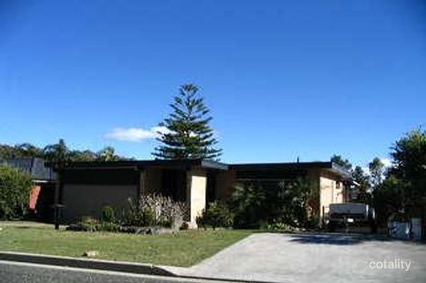 4 Bronwen Ave, Eleebana, NSW 2282