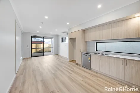 Property photo of 29 Mistletoe Drive Strathtulloh VIC 3338
