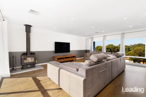 Property photo of 30 Balmoral Circuit Sunbury VIC 3429