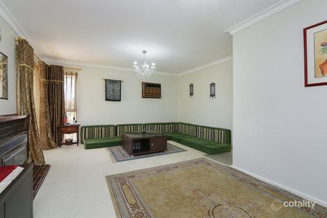 Property photo of 17 Kelton Way Thornlie WA 6108