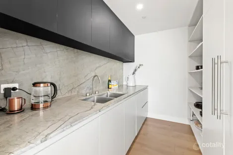 Property photo of 492 The Esplanade Palm Beach QLD 4221