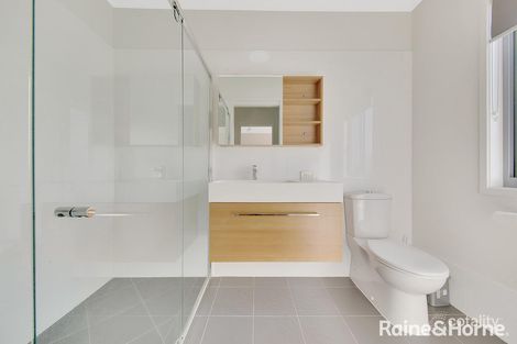 Property photo of 23/7 View Street West Gladstone QLD 4680