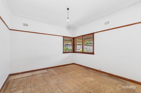 Property photo of 106 Waratah Parade Narraweena NSW 2099