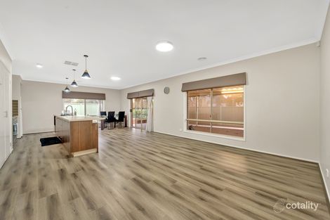 Property photo of 81 Manuka Grove Wyndham Vale VIC 3024