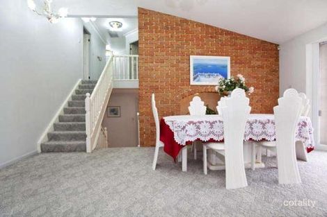 Property photo of 25 Flinders Crescent Hinchinbrook NSW 2168