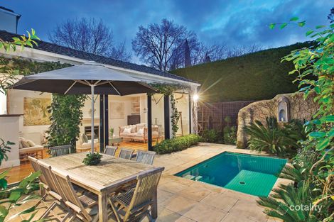 Property photo of 16 Cole Court Toorak VIC 3142