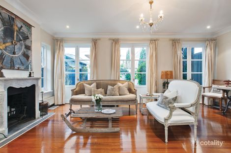 Property photo of 16 Cole Court Toorak VIC 3142