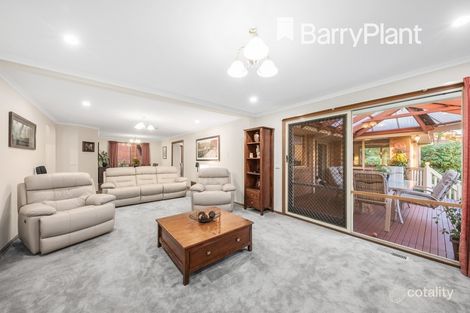Property photo of 8 Nathan Court Pakenham VIC 3810